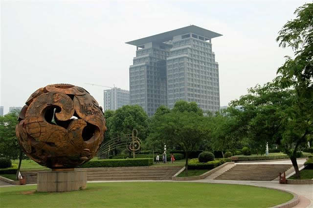 铜陵市政府大楼.jpg